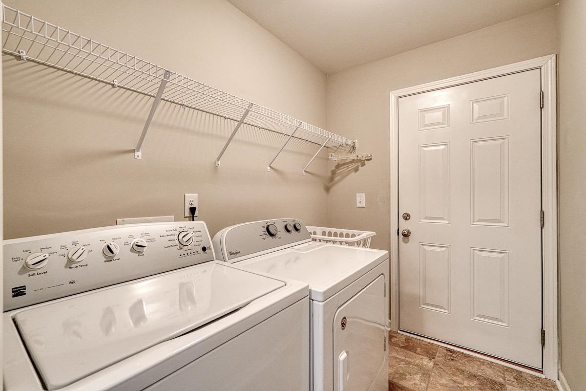 888 Hampton Road Lyman, SC 29365 - Photo 12 of 33