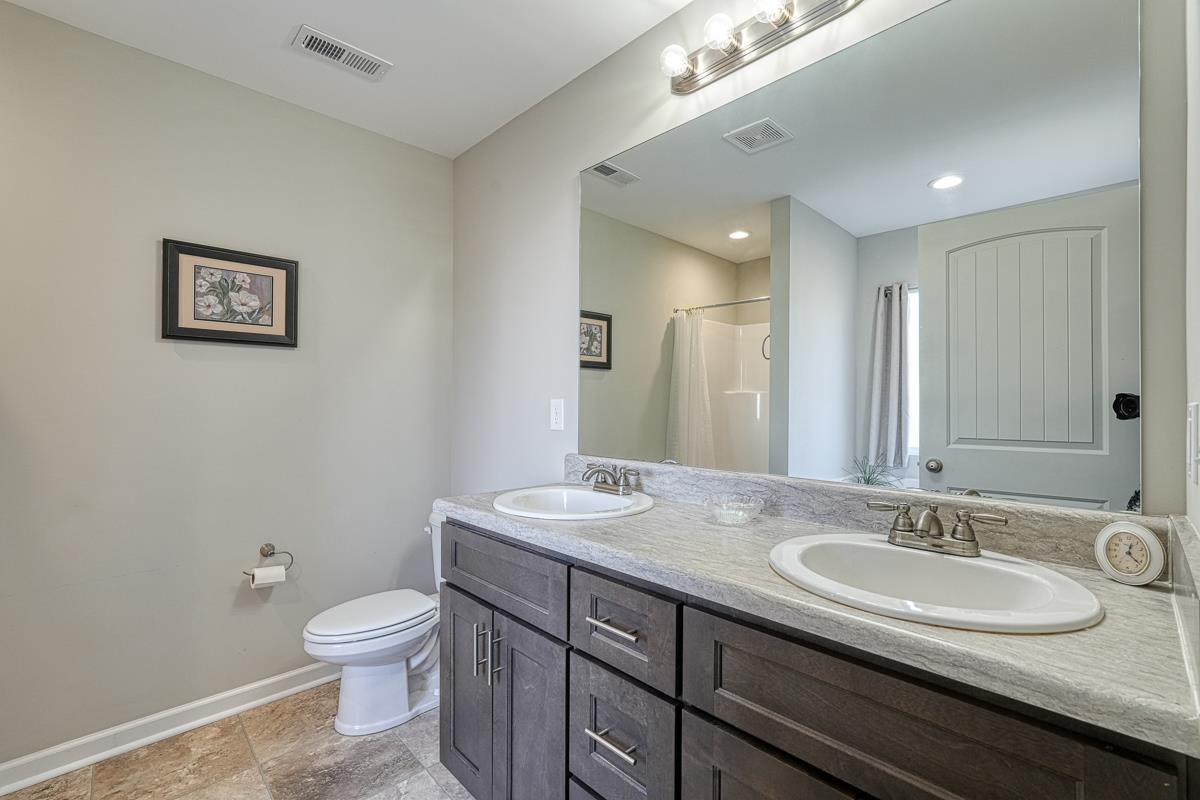 888 Hampton Road Lyman, SC 29365 - Photo 17 of 33