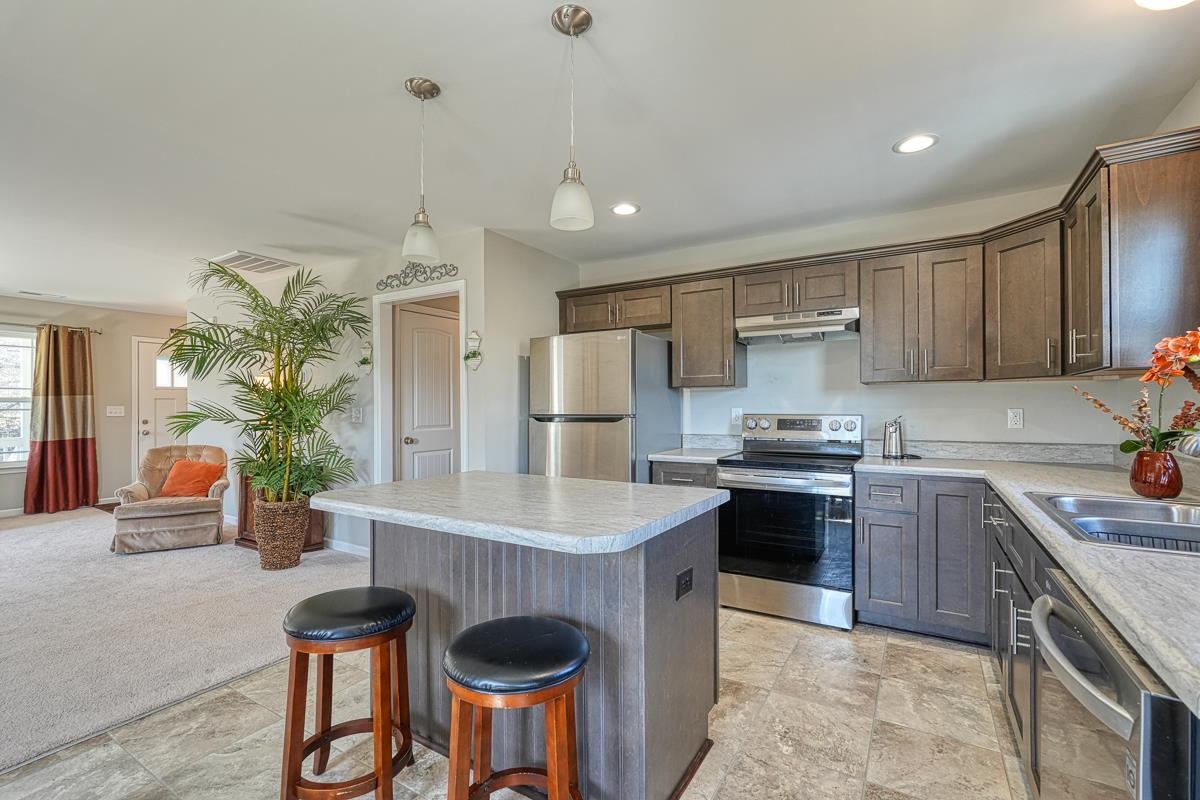 888 Hampton Road Lyman, SC 29365 - Photo 8 of 33