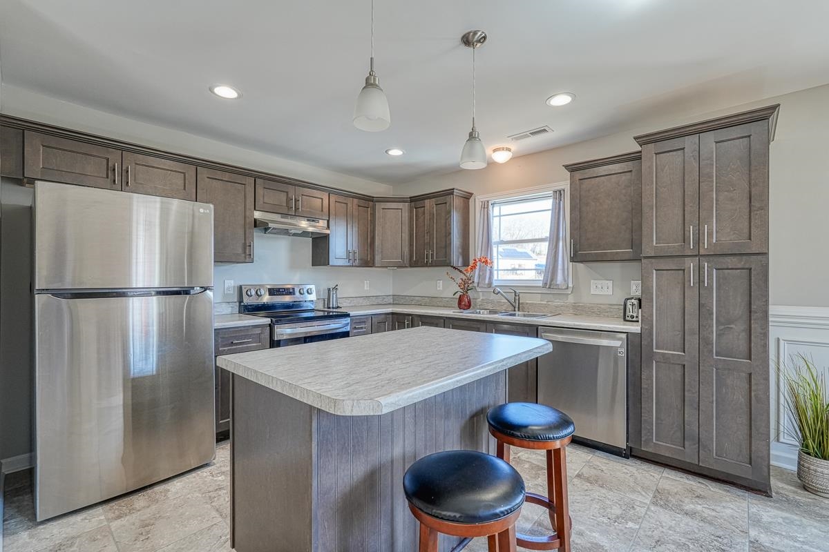 888 Hampton Road Lyman, SC 29365 - Photo 9 of 33