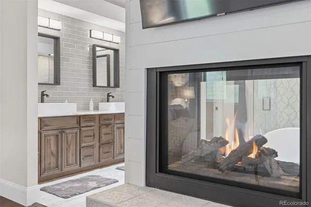 $2,212,500 | 22454 Anasazi Way, Golden, CO 80401