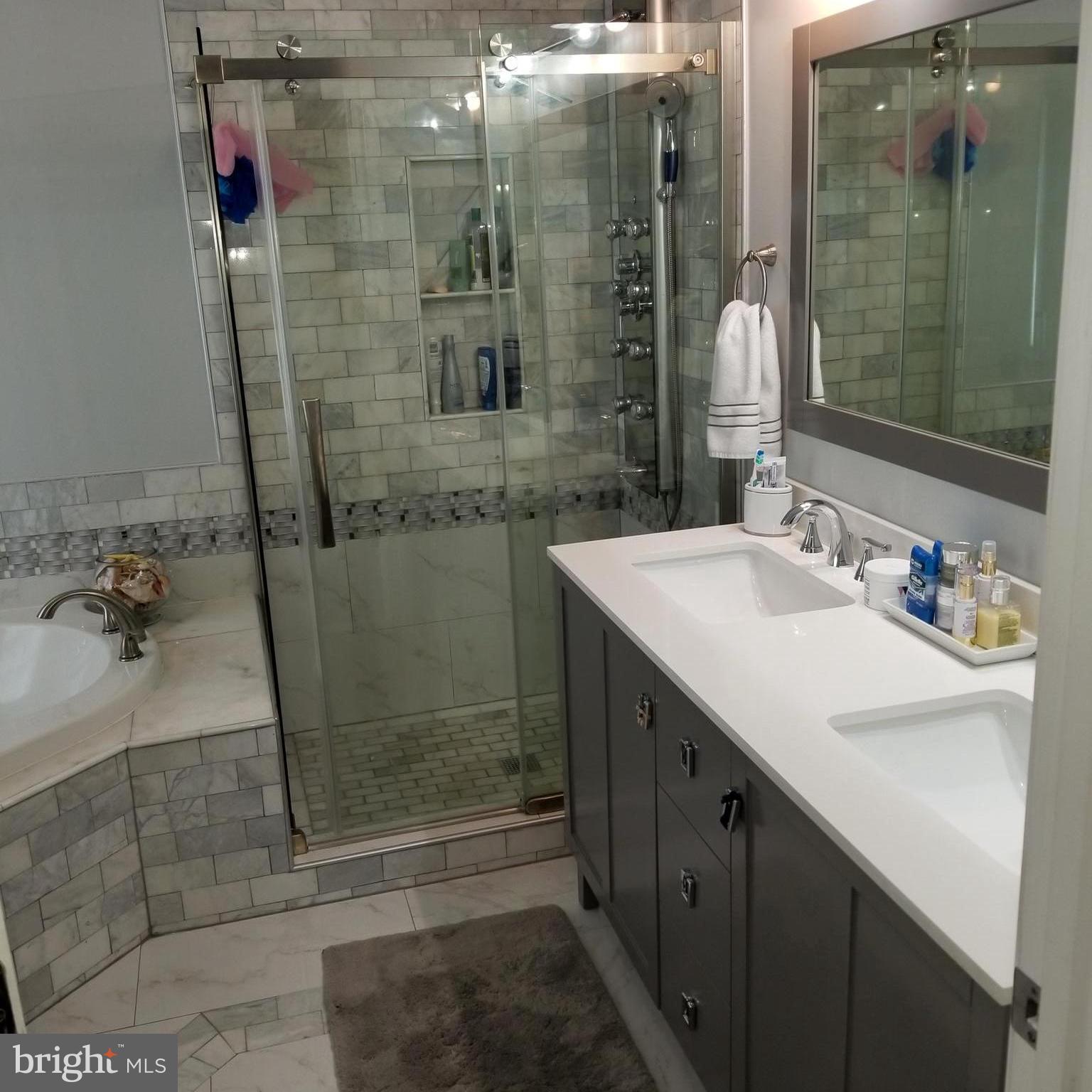 2416 Fire House Road Hyattsville, MD 20785 - Photo 18 of 30 Bath (Master)