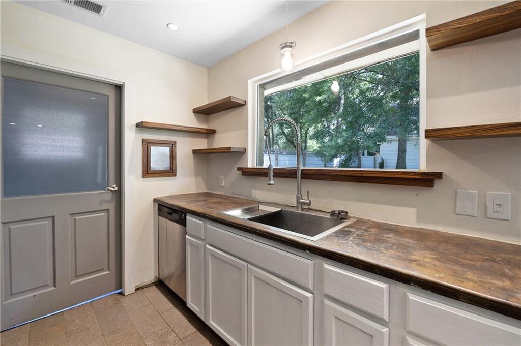 2549 Villere Street Mandeville, LA 70448 - Photo 17 of 33