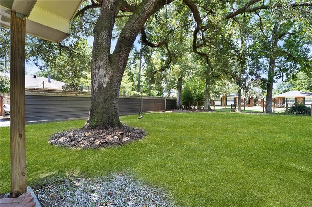 2549 Villere Street Mandeville, LA 70448 - Photo 7 of 33