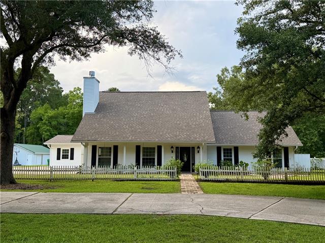 1 Rene Court Mandeville, LA 70471 - Photo 2 of 28