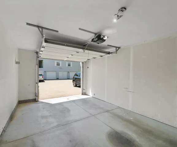 $159,900 | 245 Lake Village Drive, Walled Lake, MI 48390