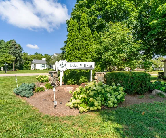 $159,900 | 245 Lake Village Drive, Walled Lake, MI 48390