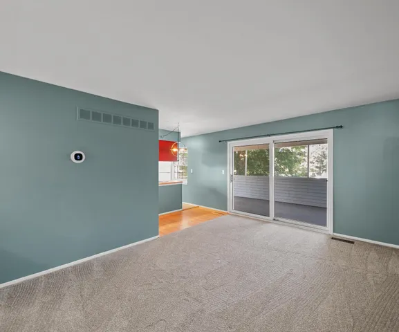 $159,900 | 245 Lake Village Drive, Walled Lake, MI 48390