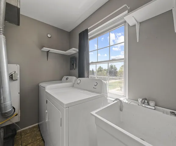 $159,900 | 245 Lake Village Drive, Walled Lake, MI 48390