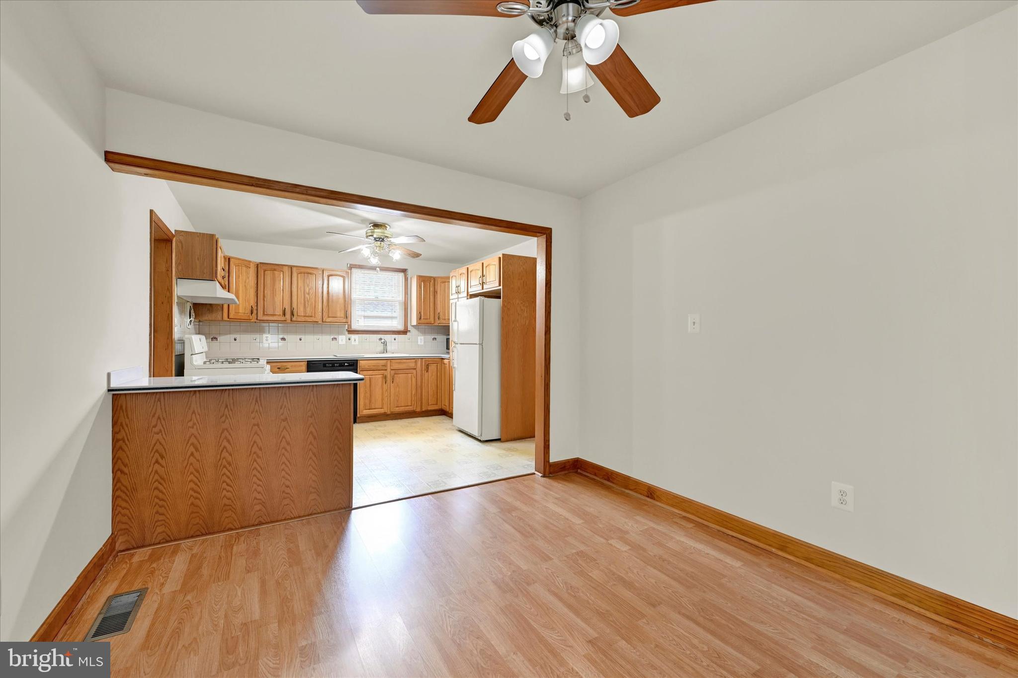 3312 Grace Road Sparrows Point, MD 21219 - Photo 13 of 19 Dining Room