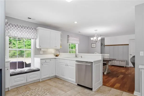 $399,999 | 358 Youngs Farm Road, Cedartown, GA 30125