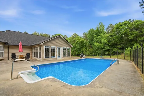$399,999 | 358 Youngs Farm Road, Cedartown, GA 30125