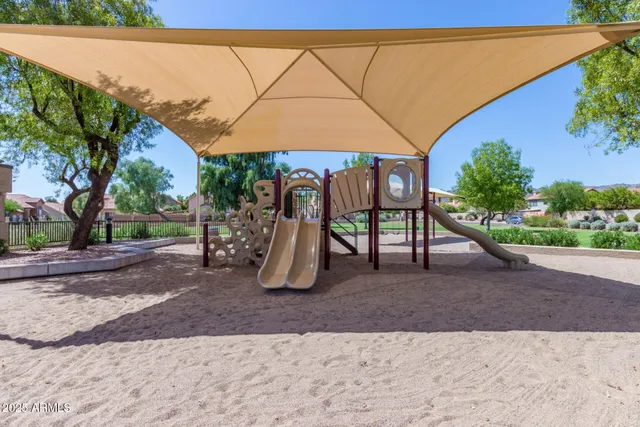 $590,000 | 3834 East Goldfinch Gate Lane, Phoenix, AZ 85044