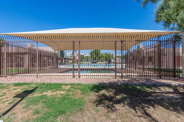 $590,000 | 3834 East Goldfinch Gate Lane, Phoenix, AZ 85044