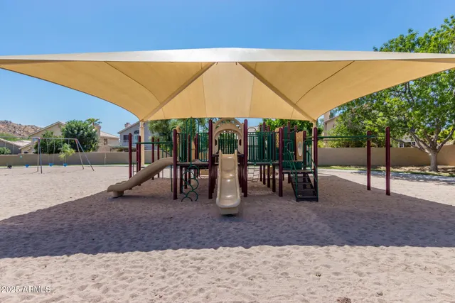$590,000 | 3834 East Goldfinch Gate Lane, Phoenix, AZ 85044
