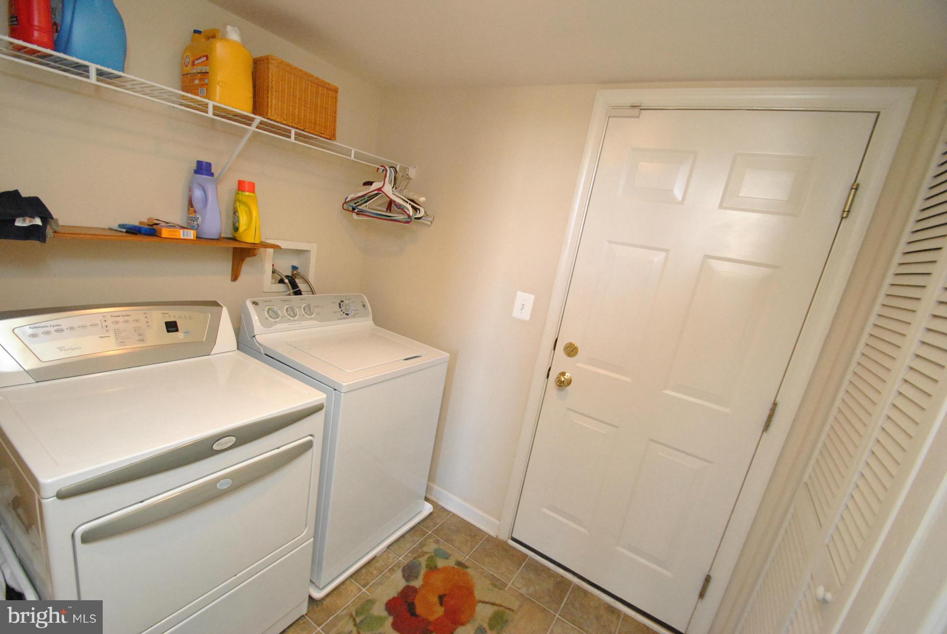 5037 Kemsley Road Baltimore, MD 21237 - Photo 27 of 30 WASHER & DRYER CONVEY