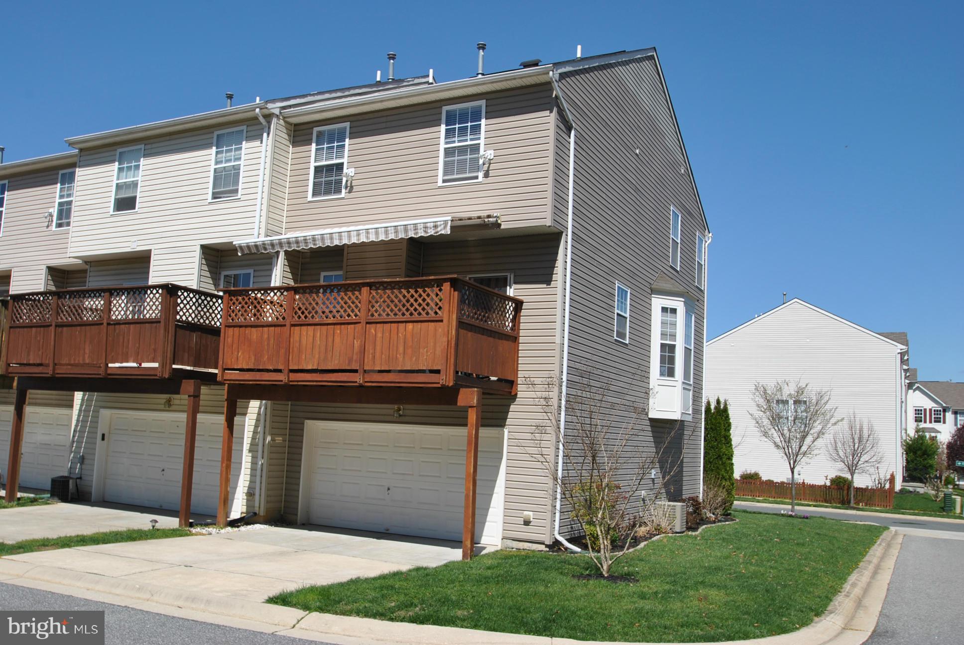 5037 Kemsley Road Baltimore, MD 21237 - Photo 28 of 30 END OF GROUP W/EXTRA LARGE 2 CAR GARAGE