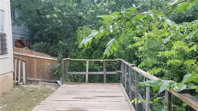 $1,725 | 6207 Adalee Avenue, Unit B, Austin, TX 78723