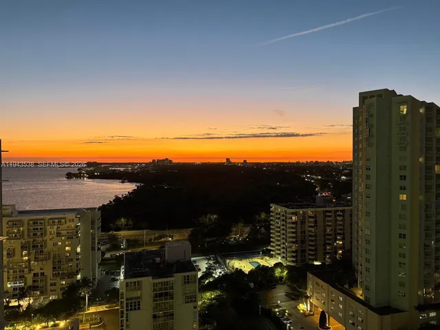 $725,000 | 2451 Brickell Avenue, Unit PHL, Miami, FL 33129