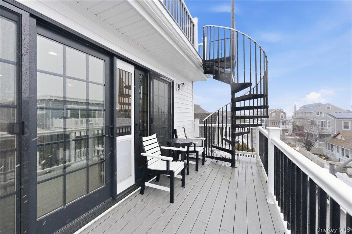 97 Wisconsin Street Long Beach, NY 11561 - Photo 26 of 30