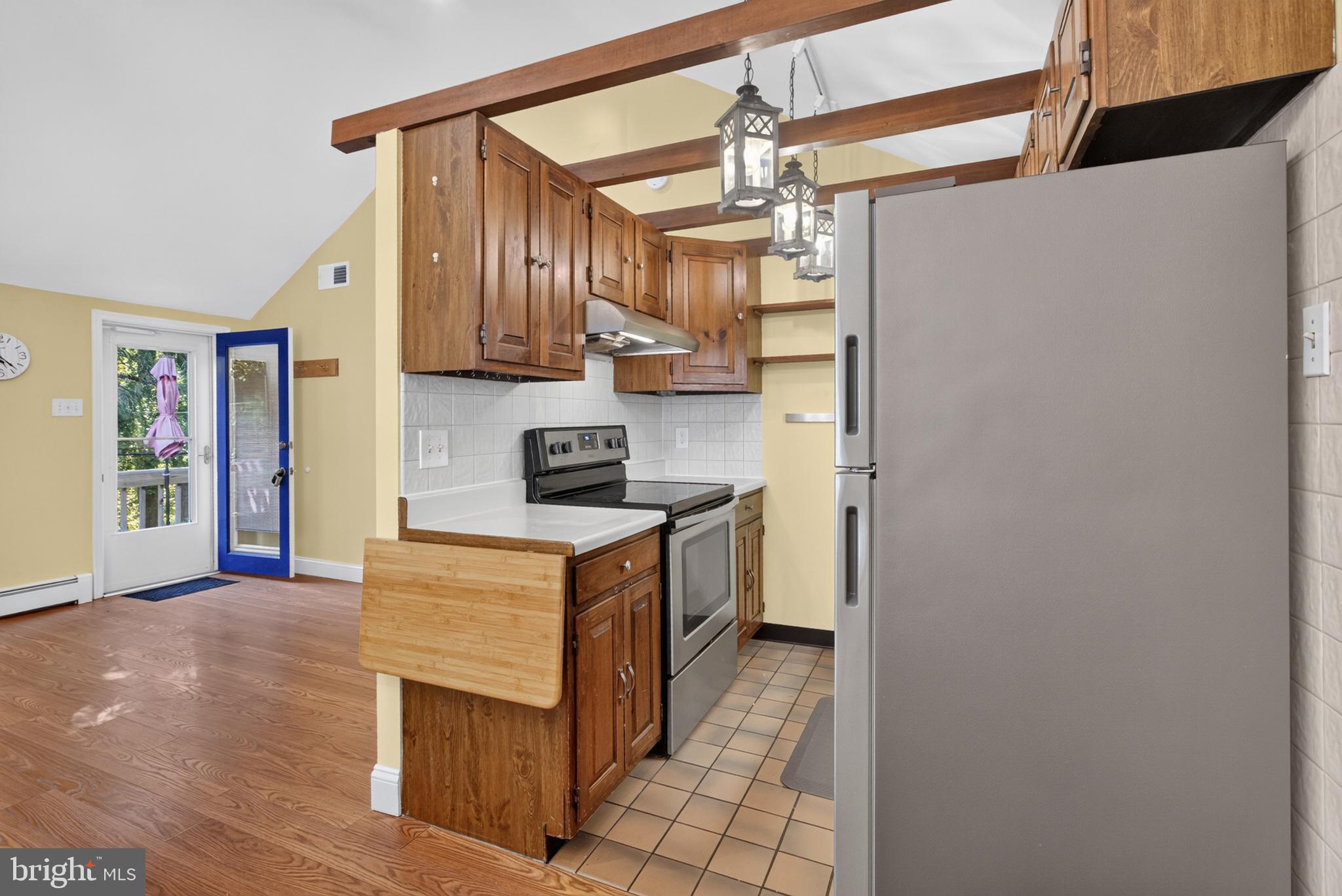 247 Pinetown Road Norristown, PA 19403 - Photo 6 of 26 Galley style kitchen