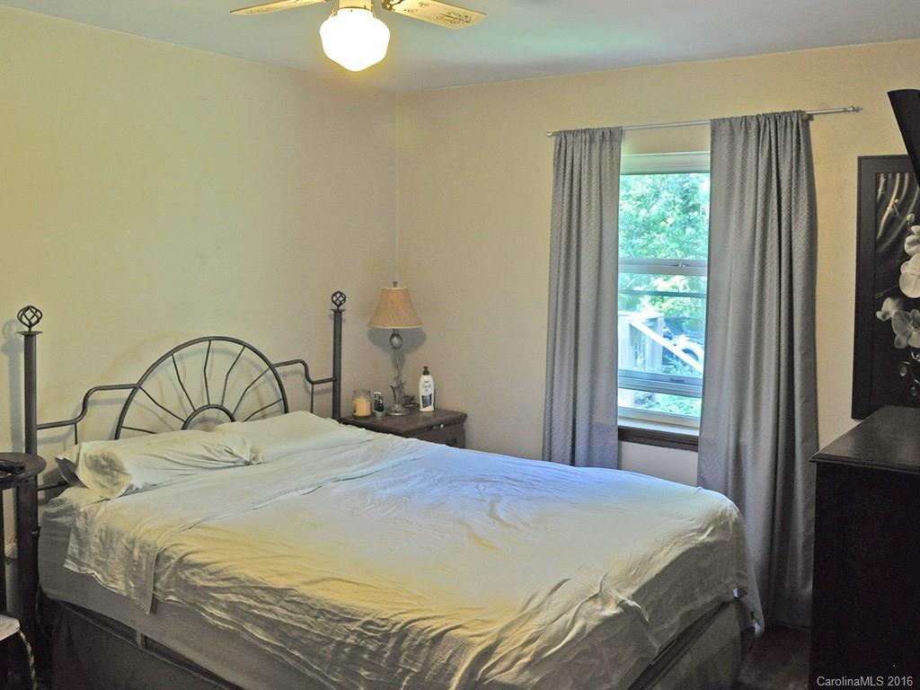 410 Monte Vista Road Candler, NC 28715 - Photo 15 of 23 Gallery Image 15