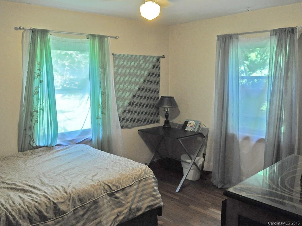 410 Monte Vista Road Candler, NC 28715 - Photo 16 of 23 Gallery Image 16