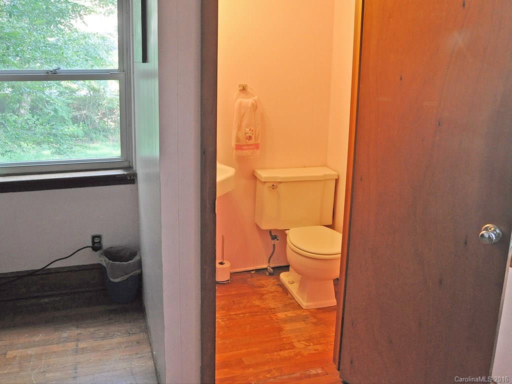 410 Monte Vista Road Candler, NC 28715 - Photo 18 of 23 Gallery Image 18
