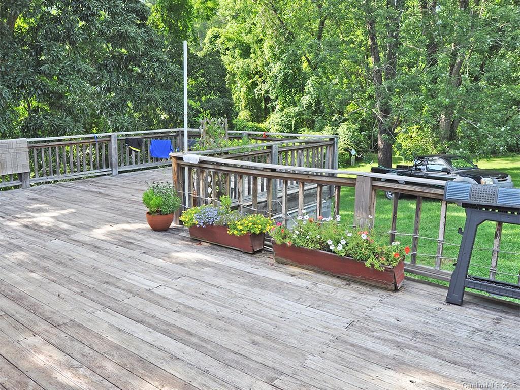 410 Monte Vista Road Candler, NC 28715 - Photo 6 of 23 Gallery Image 6