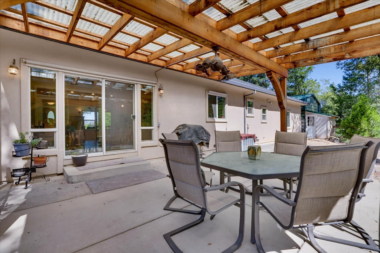 665 Gladycon Road Colfax, CA 95713 - Photo 16 of 57