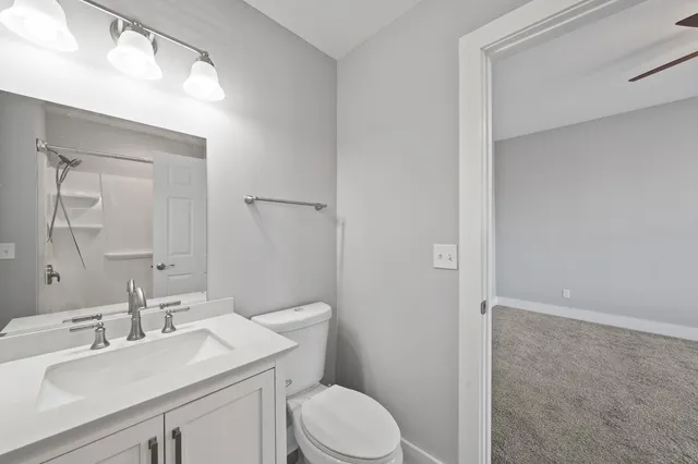 $1,800 | 106 North Main Street, Unit 3, Walworth, WI 53184