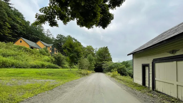 $1,150,000 | 1917 Stowe Mountain Road, Halifax, VT 05358