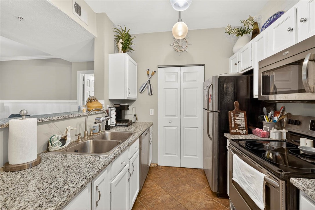 1704 Frederica Road, Unit 605 St. Simons Island, GA 31522 - Photo 8 of 30