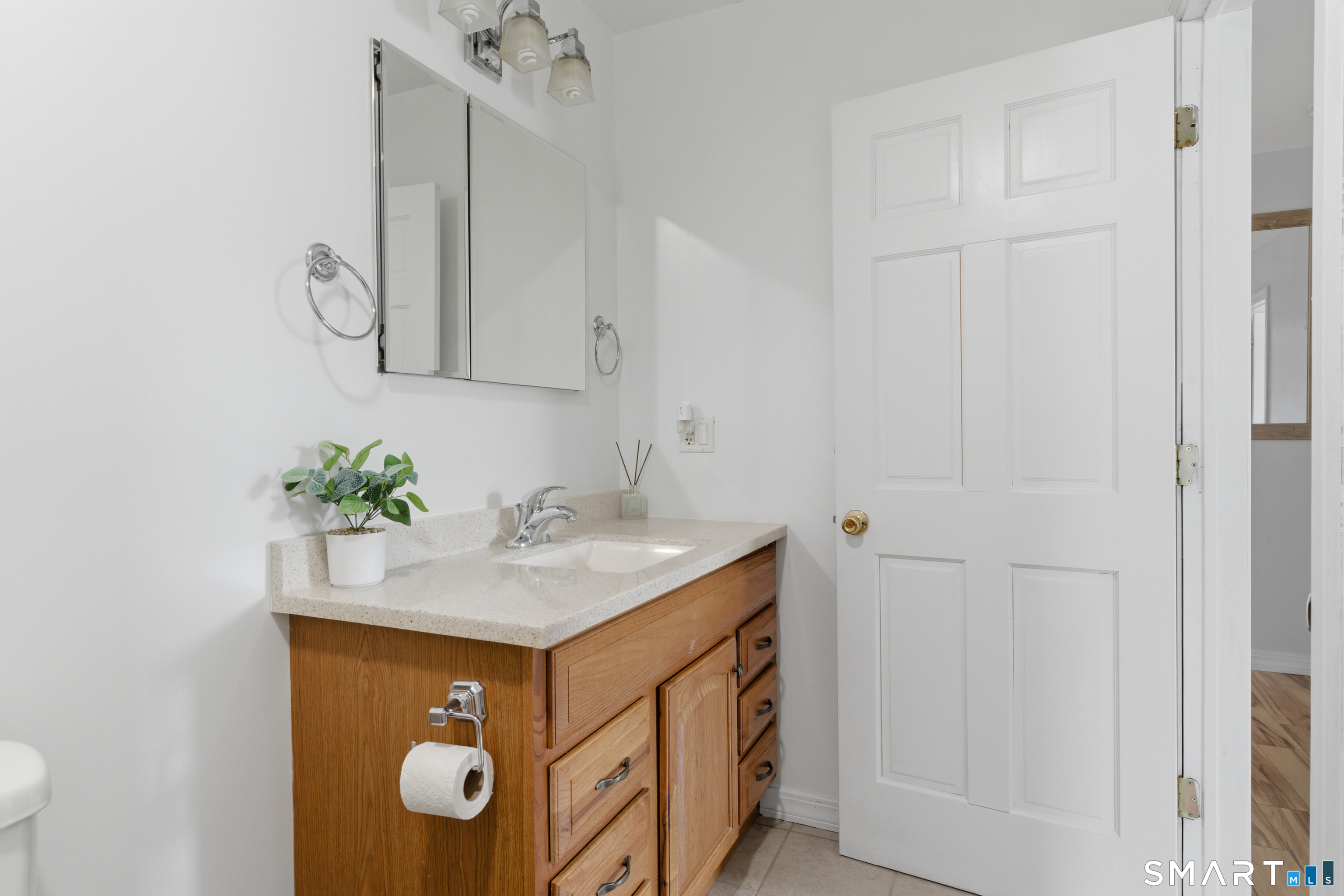 178 Plain Hill Road Norwich, CT 06360 - Photo 27 of 40