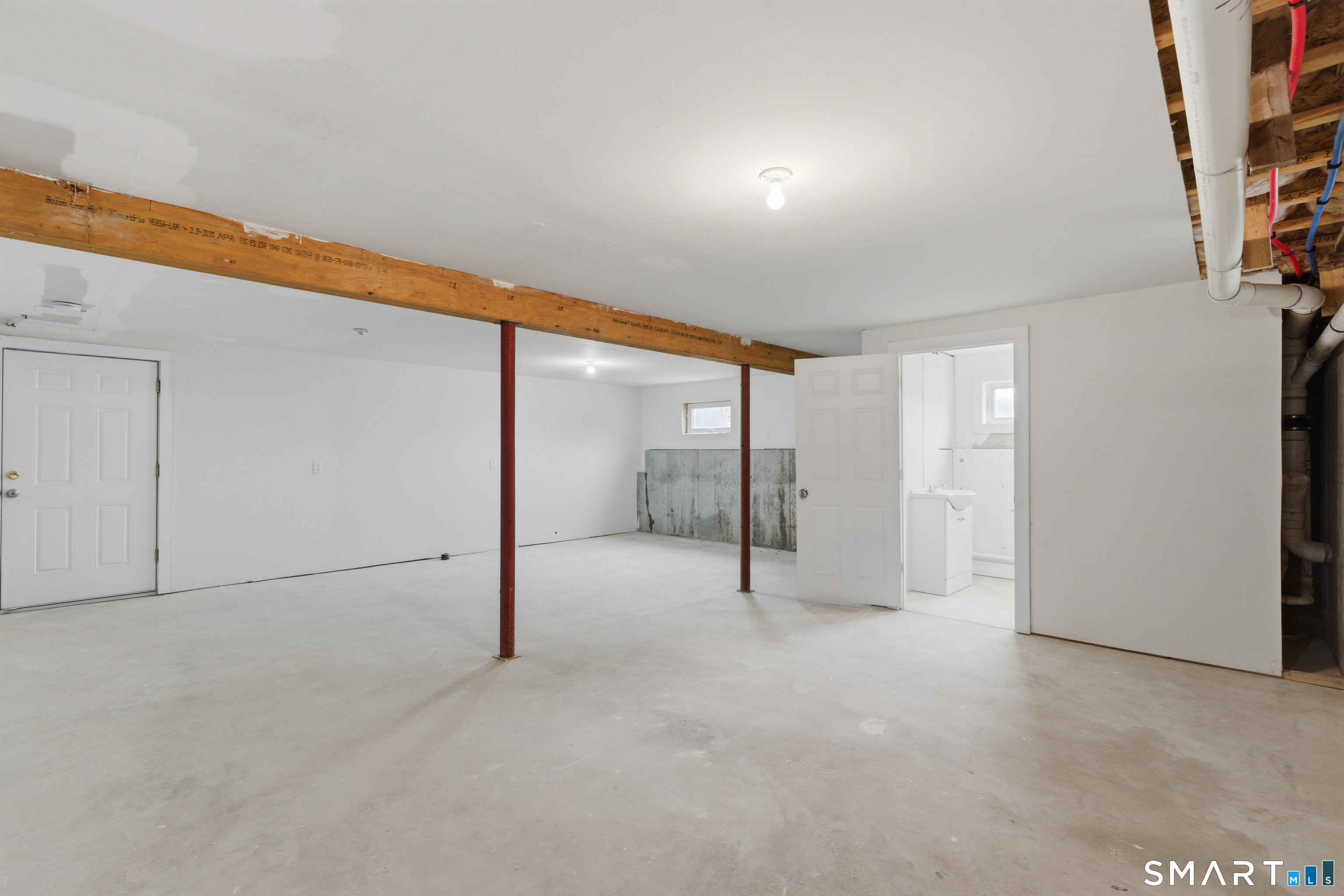 178 Plain Hill Road Norwich, CT 06360 - Photo 28 of 40