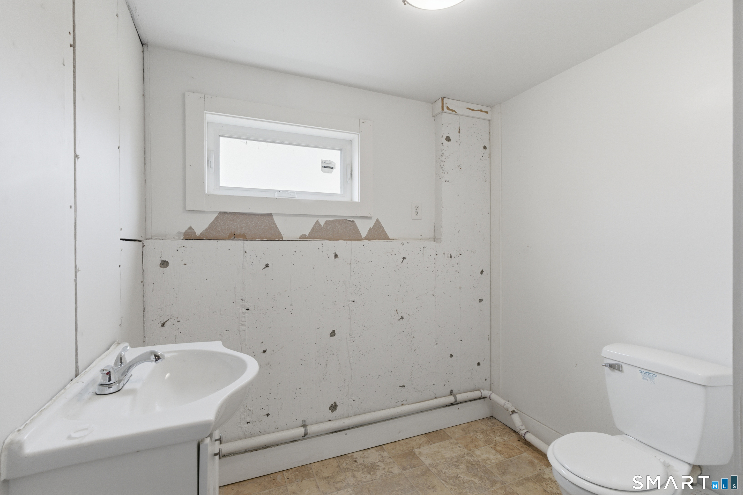 178 Plain Hill Road Norwich, CT 06360 - Photo 30 of 40