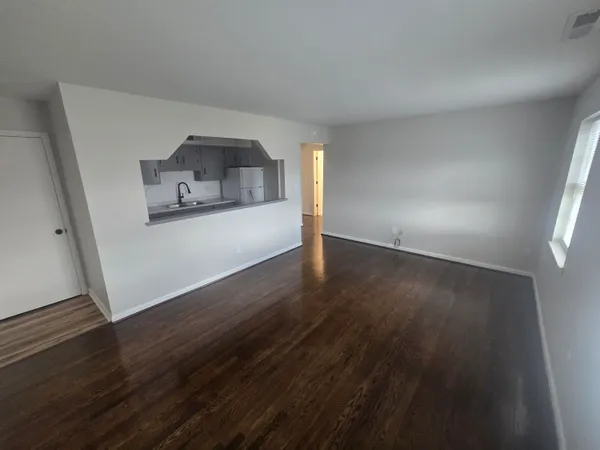 $1,045 | 2645 Westover Avenue Southwest, Unit 11, Roanoke, VA 24015