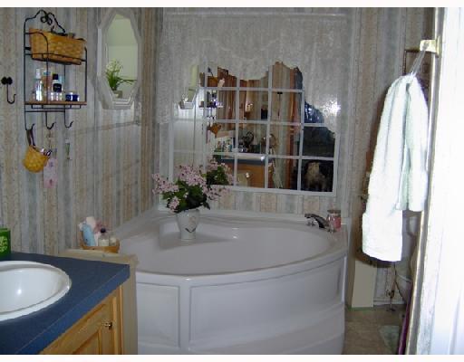 456 Boothbay Road Edgecomb, ME 04556 - Photo 6 of 11 Master Bath/Spa.