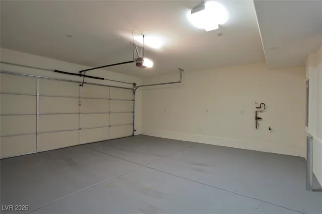 $2,050 | 9050 West Tropicana Avenue, Unit 1165, Las Vegas, NV 89147