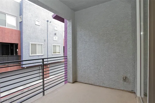 $2,050 | 9050 West Tropicana Avenue, Unit 1165, Las Vegas, NV 89147