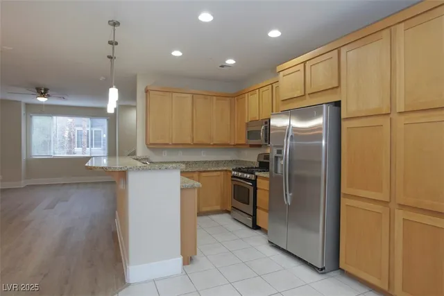 $2,050 | 9050 West Tropicana Avenue, Unit 1165, Las Vegas, NV 89147