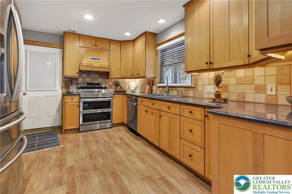 a view of a storage & utility room