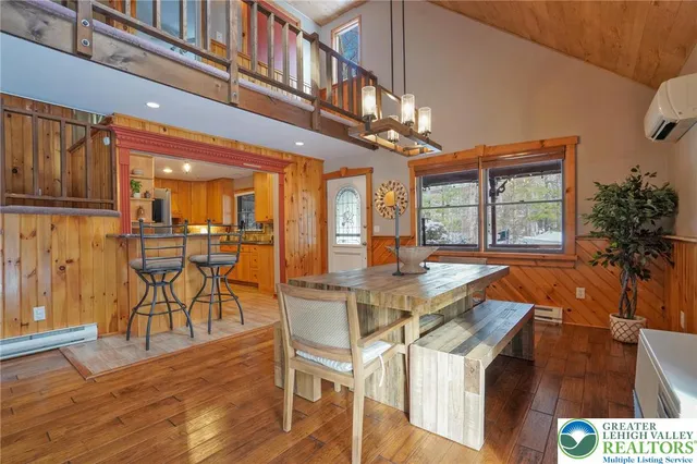 $615,000 | 29 Great Oaks Drive, Nesquehoning, PA 18240