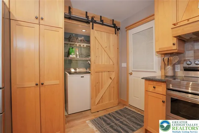 $615,000 | 29 Great Oaks Drive, Nesquehoning, PA 18240