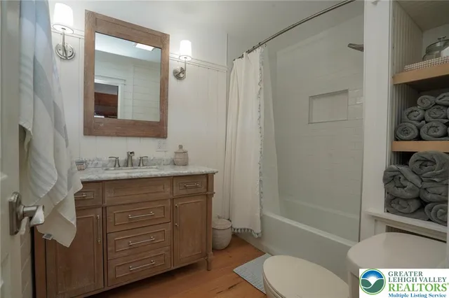 $615,000 | 29 Great Oaks Drive, Nesquehoning, PA 18240