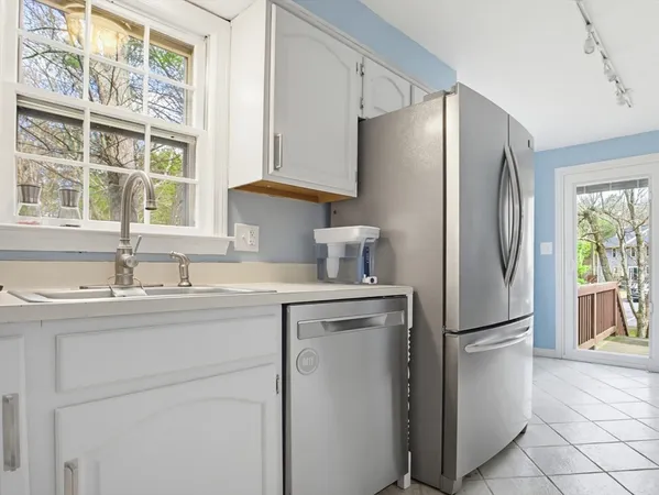 $399,000 | 12 Old Meetinghouse Green, Unit 17, Norton, MA 02766