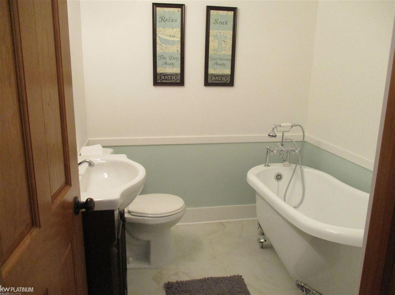 15463 Almont Road Allenton, MI 48002 - Photo 23 of 29
