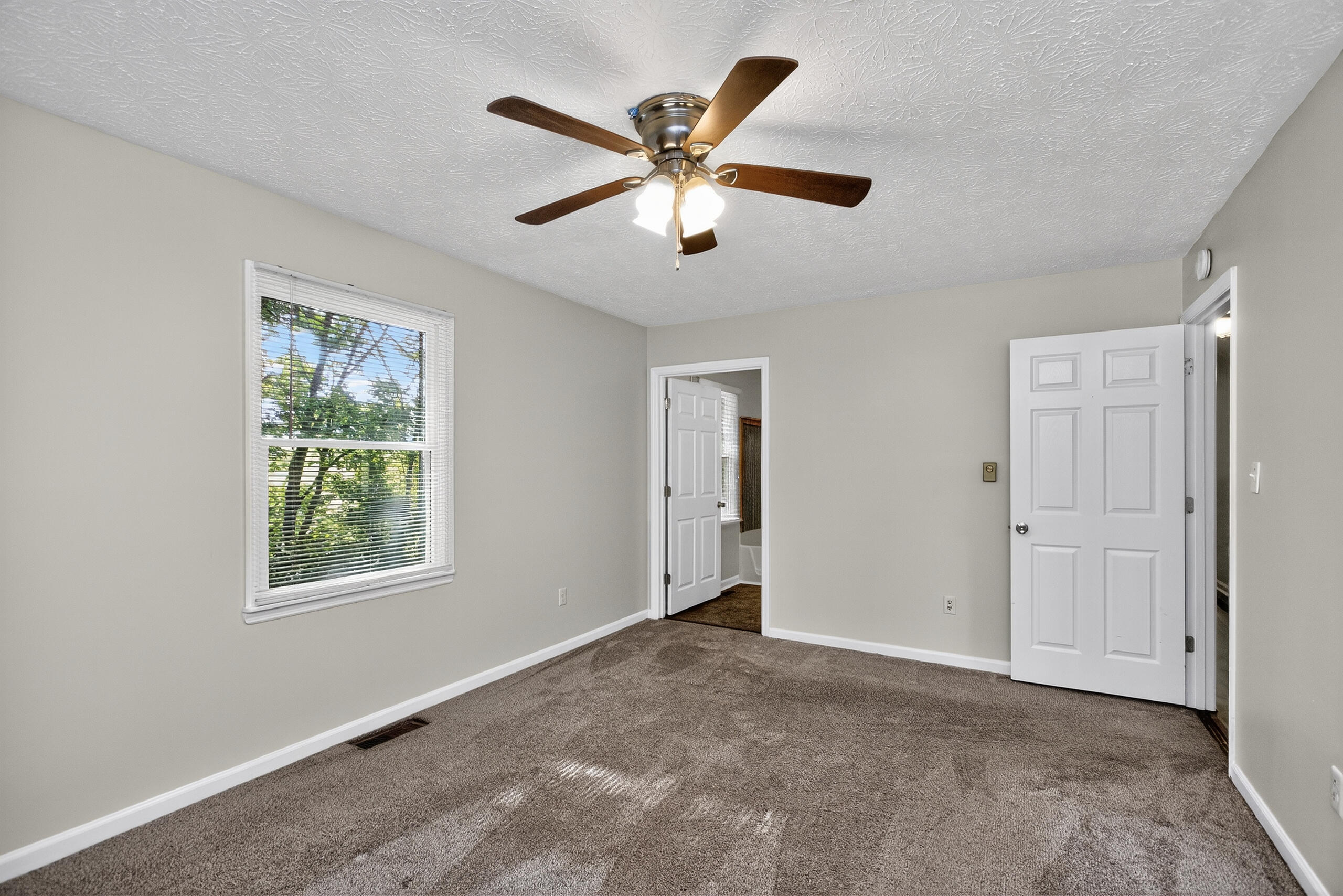 4913 Buckeye Road Lancaster, KY 40444 - Photo 18 of 31 3L6A0022