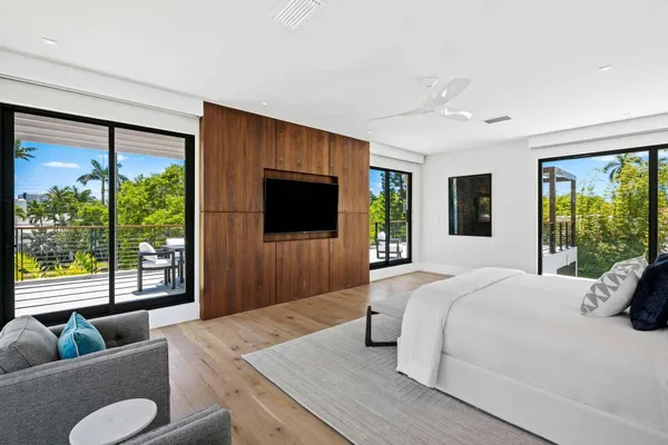 $675,000 | 5288 Alton Road, Miami Beach, FL 33140