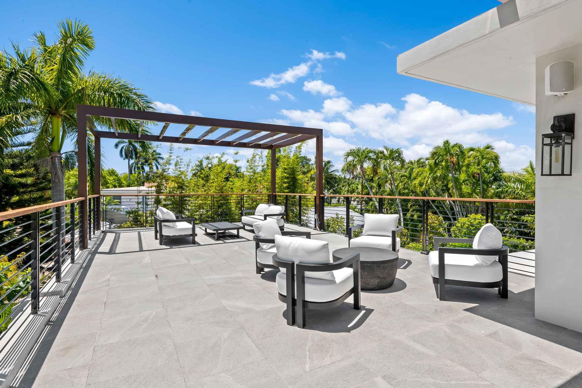 5288 Alton Road Miami Beach, FL 33140 - Photo 25 of 33 25